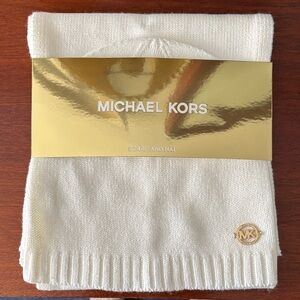 Michael Kors Ivory Knit Set